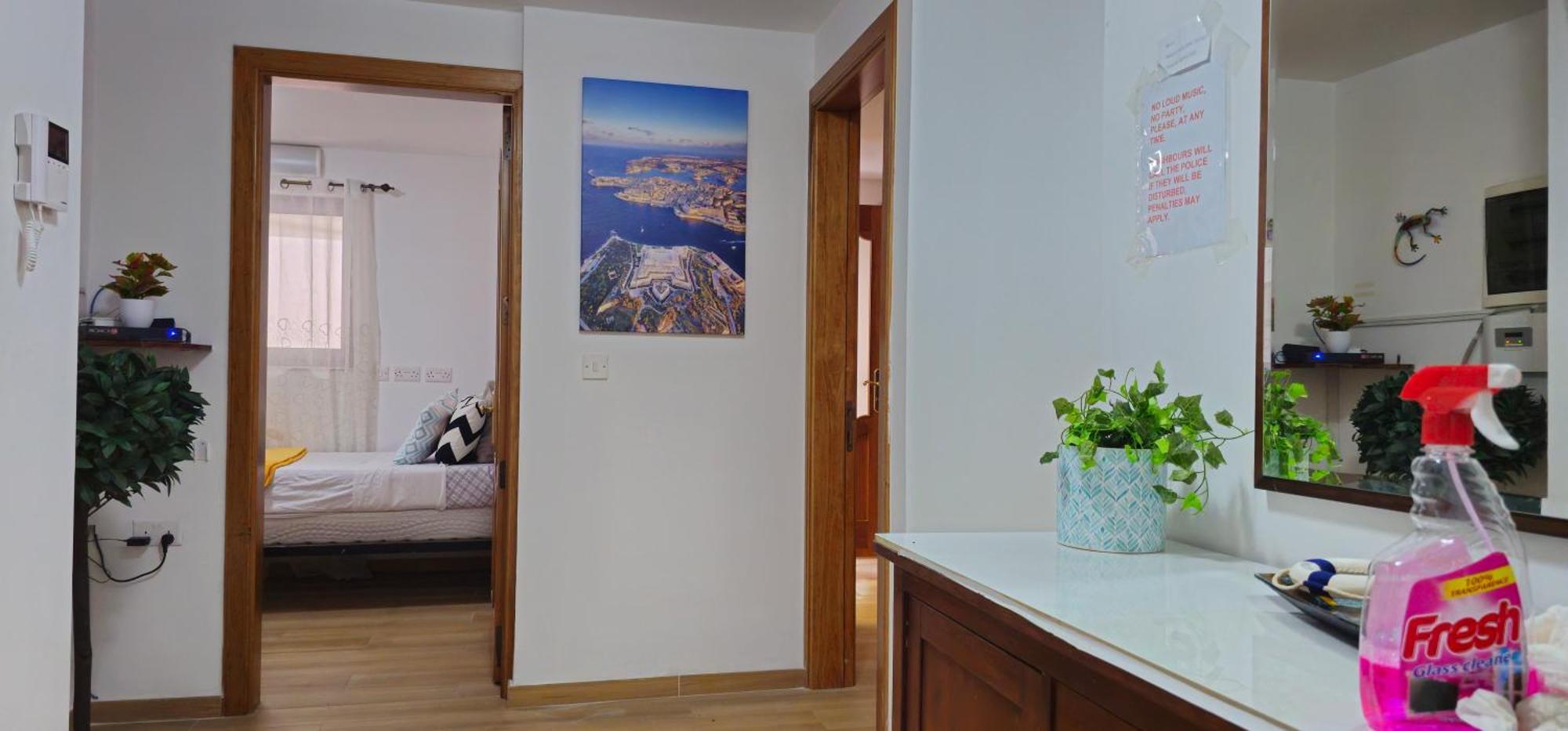 3 Floors Villa On Promenade 4 Bedrooms 3 Bathrooms Слима Экстерьер фото