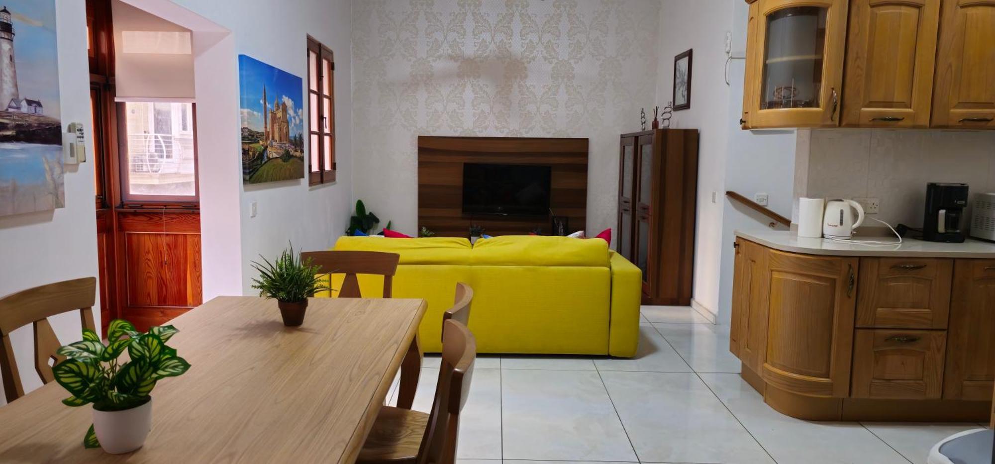 3 Floors Villa On Promenade 4 Bedrooms 3 Bathrooms Слима Экстерьер фото
