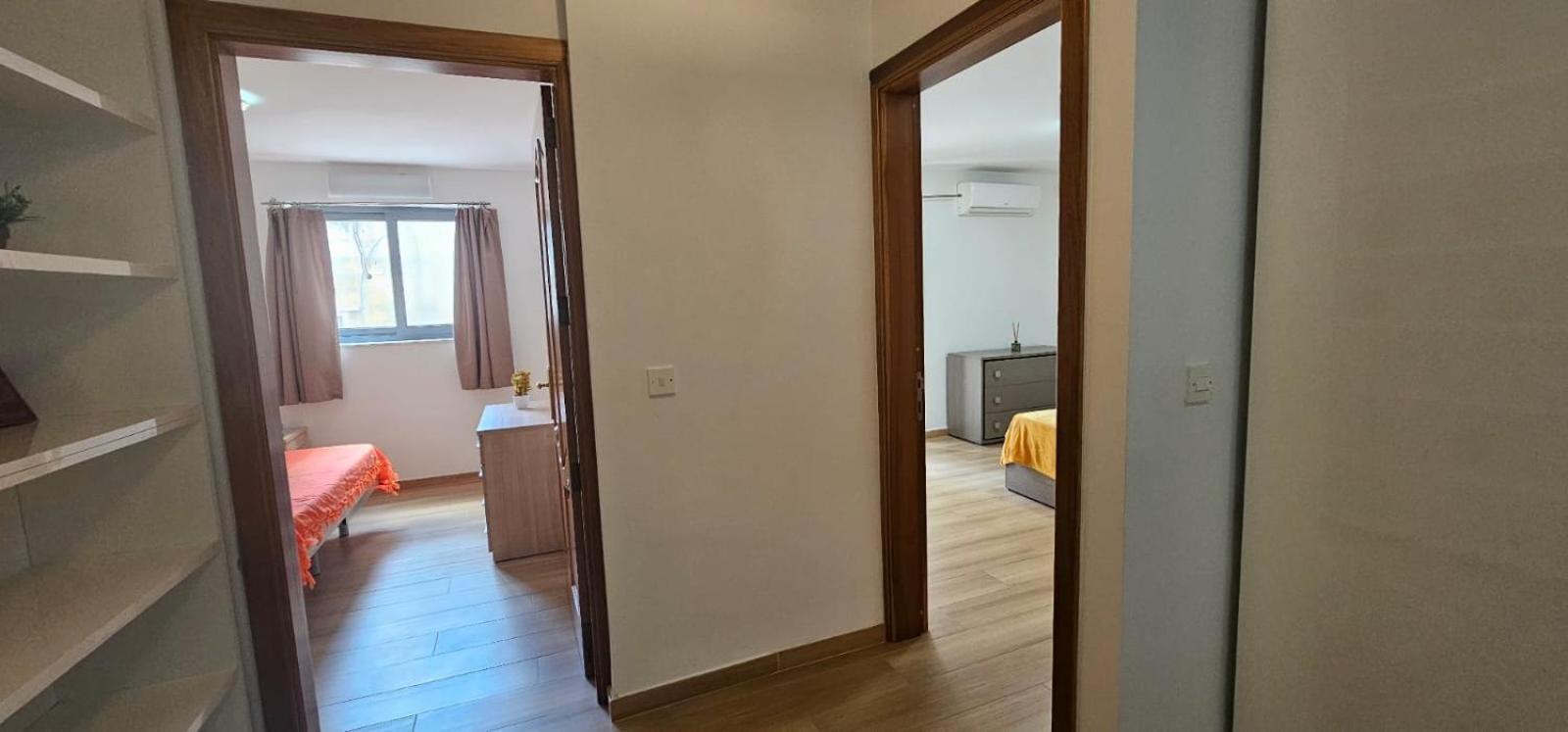 3 Floors Villa On Promenade 4 Bedrooms 3 Bathrooms Слима Экстерьер фото