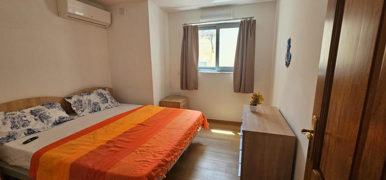 3 Floors Villa On Promenade 4 Bedrooms 3 Bathrooms Слима Экстерьер фото