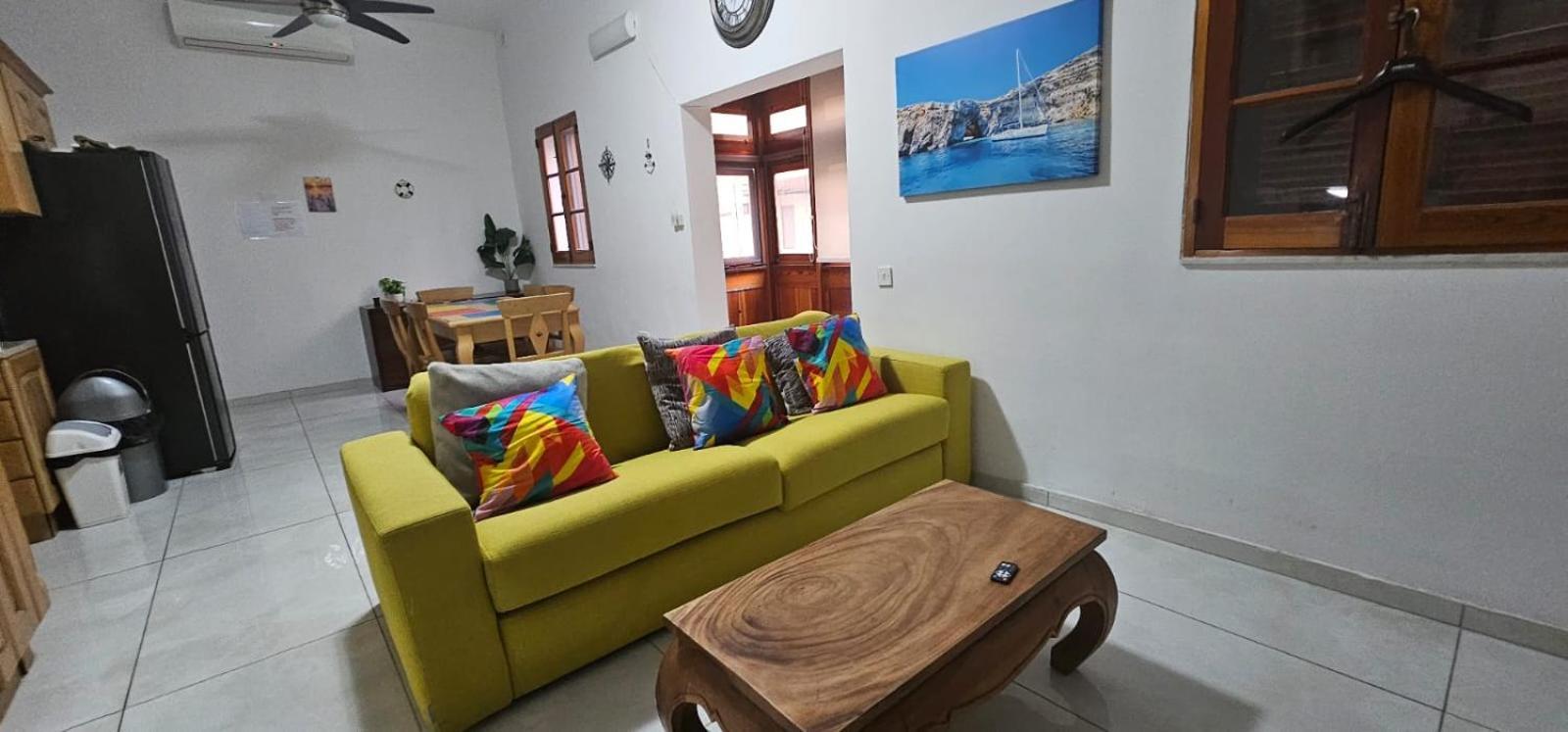 3 Floors Villa On Promenade 4 Bedrooms 3 Bathrooms Слима Экстерьер фото